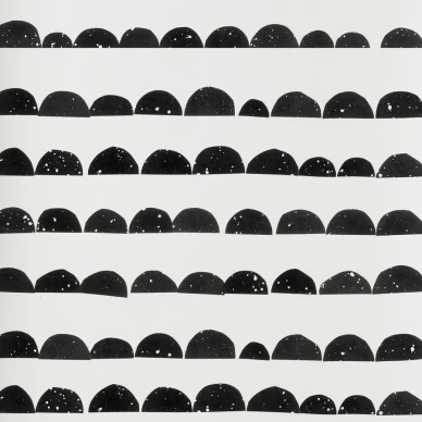 Half moon black tapet image