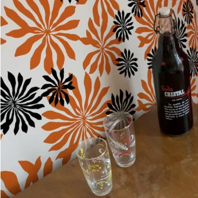 Fleur punainen kukkatapetti Miss Printilta image