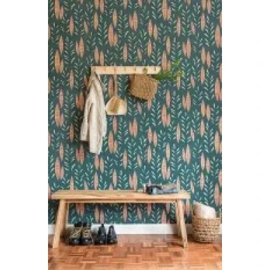 Garden city tumman harmaalla pohjalla ja ihanilla vaaleanpunaisilla lehdilla image