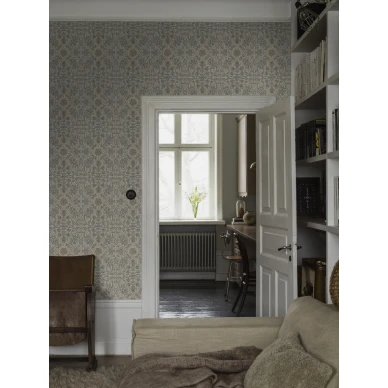 Rosenvinge beige tapetti sopii hyvin piristamaan kodin yleisia tiloja image