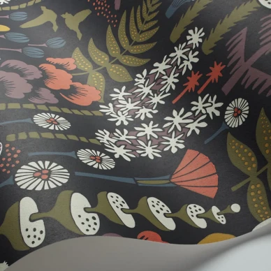 Wonderland Hoppmosse tapet svart image