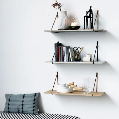 House Doctor Brackets Apart hyllkonsolset mässing image