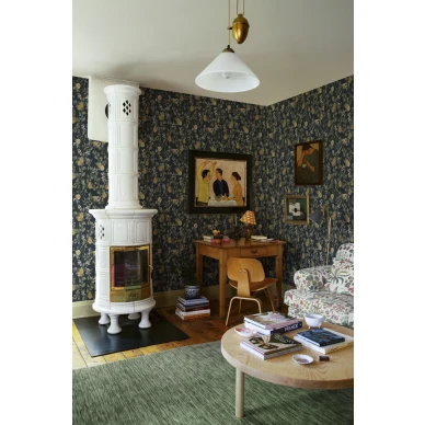 Kvitten tumma kukkatapetti Sandbergilta 432 96 image