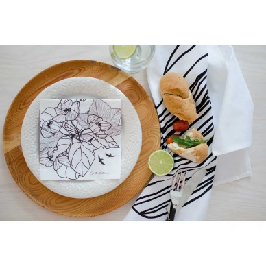 Ostrobothnia servetter i svartvitt image