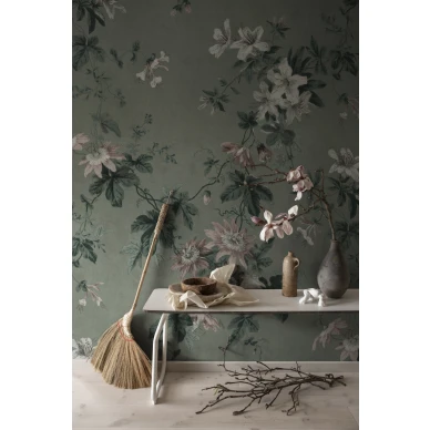 Vihrea kukkatapetti Faded Passion Sandbergilta 623 26 image