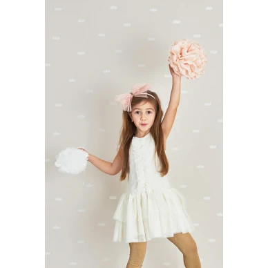 Majvillan Dreamy clouds ljusrosa tapet image