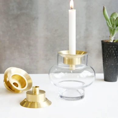 Vase Forms Low kirkas pyorea lasimaljakko House Doctorilta image