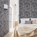 Nirmala mustavalkoinen sebratapetti makuuhuoneeseen Harlequinilta