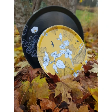 Johanna tarjotin ja keltainen Ostrobothniatarjotin image