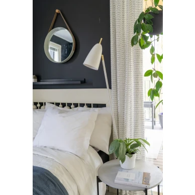 Sessak Aiden golvlampa i vitt image