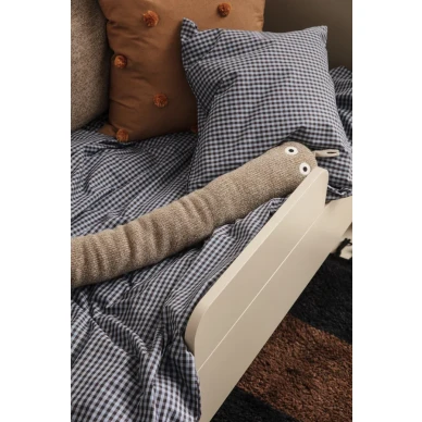 Dot Tufted Cushion pehmea beige punainen tyyny Ferm Livingilta image