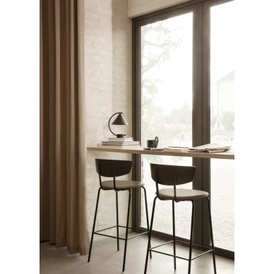 Ferm Living Meridian bordslampa black image