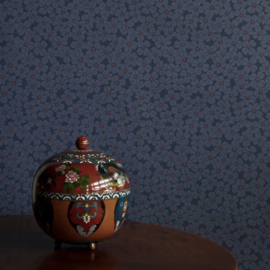 Flower Shower sininen kukkatapetti olohuoneeseen Langelid von Bromssenilta image