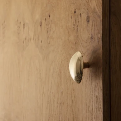 Lemon Hook messinkinen nuppi ovelle Ferm Livingilta image