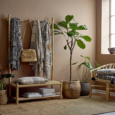 Throw Recycled keltainen beige viltti olohuoneeseen Bloomingvillelta image