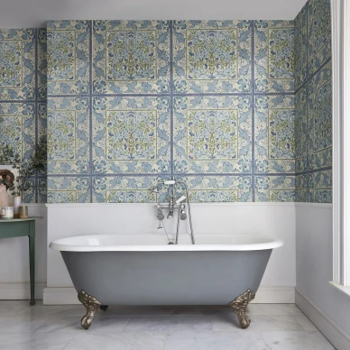 Wilhelmina sininen ruudullinen kukkatapetti kylpyhuoneeseen Morris image