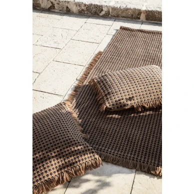 Way ruskea terassiin Ferm Livingilta image