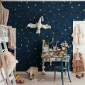 Starry Sky sininen tahtitapetti lastenhuoneeseen Sandbergilta