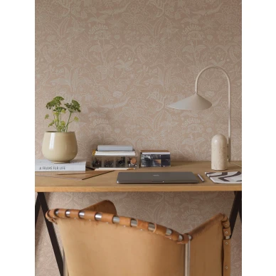 Stig Lindberg Grazia yksivarinen roosa ruskea kukkatapetti kotitoimistoon Borastapeter image