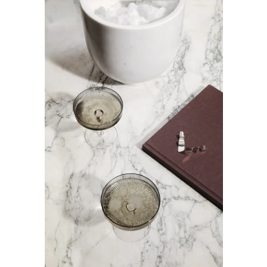 Ripple savunharmaa samppanjalasi juhlahetkiin Ferm Livingilta image