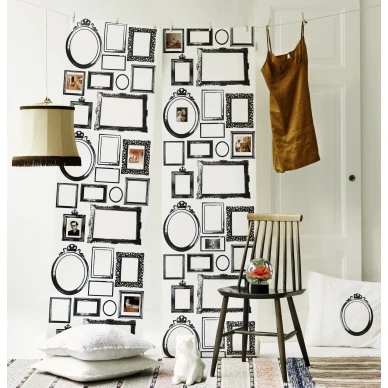 Familjen mustavalkoinen kehystapetti olohuoneeseen Studio Lisa Bengtsson image