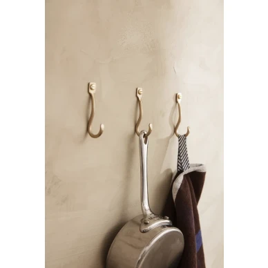 Curvature Hooks messinkiset koukut kylpyhuoneeseen Ferm Livingilta image