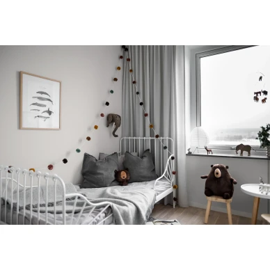 8631 vaaleanharmaa yksivarinen paperitapetti lastenhuoneeseen Borastapeterilta image