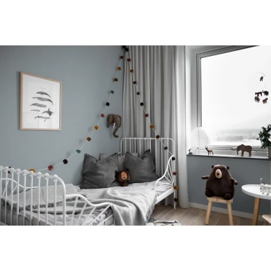 8633 sininen yksivarinen paperitapetti lastenhuoneeseen Borastapeterilta image