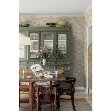 Helens Flower keltainen kukkatapetti ruokailuhuoneeseen Borastapeterilta image