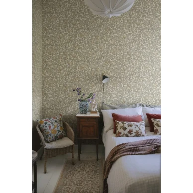 S10466 interior2 image