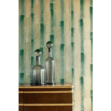 Suzuri vihrea raidallinen graafinen tapetti Harlequinilta image