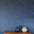 Annikki ja Ilmarin Tapiovaaran 2+3 sininen retrotyylinen tapetti numeroilla Pihlgren ja Ritolalta 64691