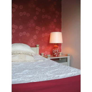 Punainen kukkatapetti Kiurujen Yo Pihlgren ja Ritolalta 68632 Kuva Heli Rapatti image