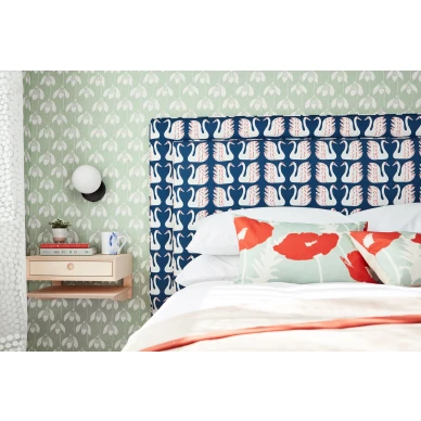 Swim Swam Swan sinivalkoinen lintutapetti makuuhuoneen tapetti Scionilta 112797 image