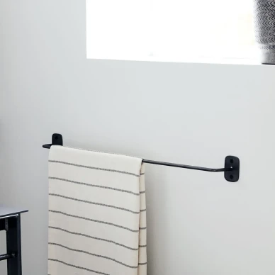 Pati long musta pitka pyyheteline kylpyhuoneeseen House Doctorilta 205341407 image