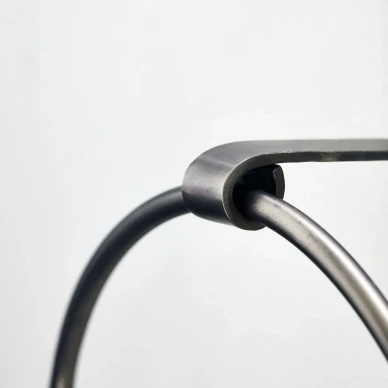 Pati Round moderni pyorea musta pyyheteline House Doctorilta 205341403 image