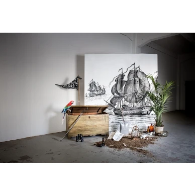 High Seas mustavalkoinen laivatapetti tauluna Rebel Wallsilta R14501 image
