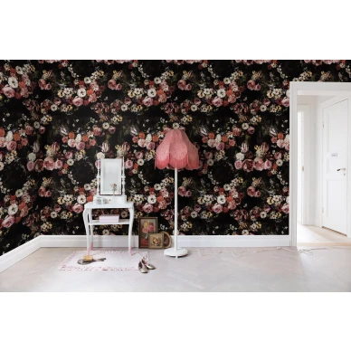 Briar Roses roosa romanttinen ruusutapetti makuuhuoneeseen Rebel Wallsilta R14541 image