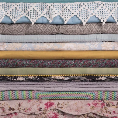 Her Royal Slumber varikas raidallinen tapetti Rebel Wallsilta R14632 image