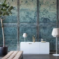 Metal Gradient teollisuustyylinen sininen muraltapetti olohuoneeseen Rebel Wallsilta R14911
