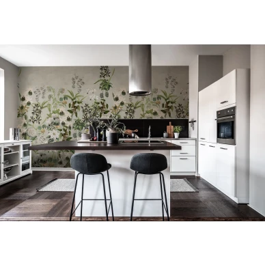 Alices Garden beige suurikuvionen kukkatapetti keittioon Rebel Wallsilta R17162 v2 image