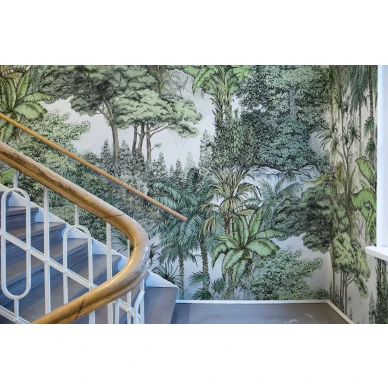 Secret Garden vihrea viidakkotapetti rappukaytavalle Rebel Wallsilta R14703 image