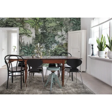 Secret Garden vihrea viidakkotapetti ruokailuhuoneeseen Rebel Wallsilta R14703 image