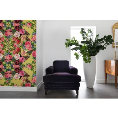 Floral Frida keltainen kukkatapetti olohuoneen muraltapett Rebel Wallsilta R15712 image