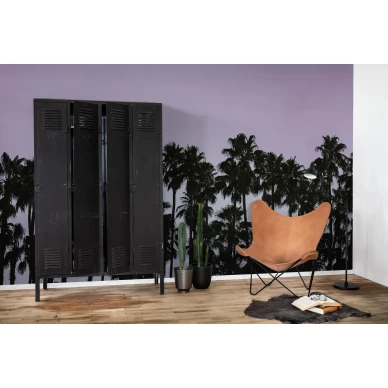 Riviera Daydream liila musta palmutapetti nuorisohuoneeseen Rebel Wallsilta R16052 image