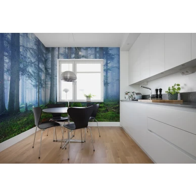 Blue Forest sininen metsatapetti keittioon Rebel Wallsilta R16661 image