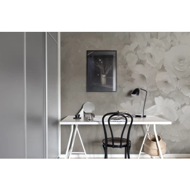 Harmony harmaa ruusutapetti tyohuoneeseen Rebel Wallsilta R17073 image