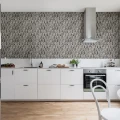 Calm rauhallinen tiheakuvioinen muraltapetti keittioon Rebel Wallsilta R17081