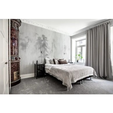 Asian Pines harmaa puutapetti makuuhuoneeseen Rebel Wallsilta R16761 image