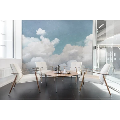 Cuddle Clouds sinivalkoinen pilvitapetti kokoushuoneeseen Rebel Wallsilta R14011 image